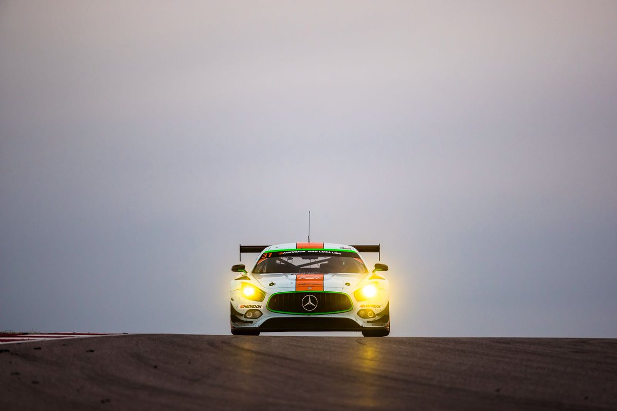 jcampbellwalter's tweet photo. We're down to the final hour of the #24hCOTA ! @Stuarthall1984 is taking over the wheel of the #31 @ROFGOcollection car from #RoaldGoethe for the last stint. Currently running 5th overall and 4th in class.
#MercedesAMG #Mercedes #AMGGT3 #cota
πΈ @drewgibsonphoto -PR- https://t.co/aibDuWawRD