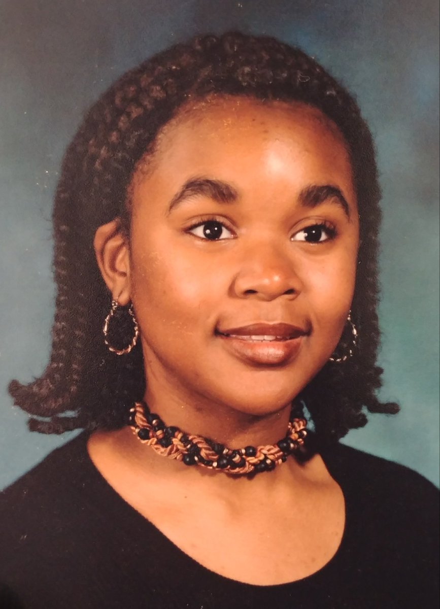 rizen_phoenix's tweet photo. @lizzwinstead I was way into chokers and lip gloss! I had my daddy's eyebrows (pre-wax period) #MeAt14 Was tall so they always thought I was older. Was lucky &amp; blessed that no 1 took advantage of that. Definitely NOT asking my mom if I could have a 32 yo boyfriend! #RoyMooreIsAChildMolester https://t.co/XLRC3DodTd