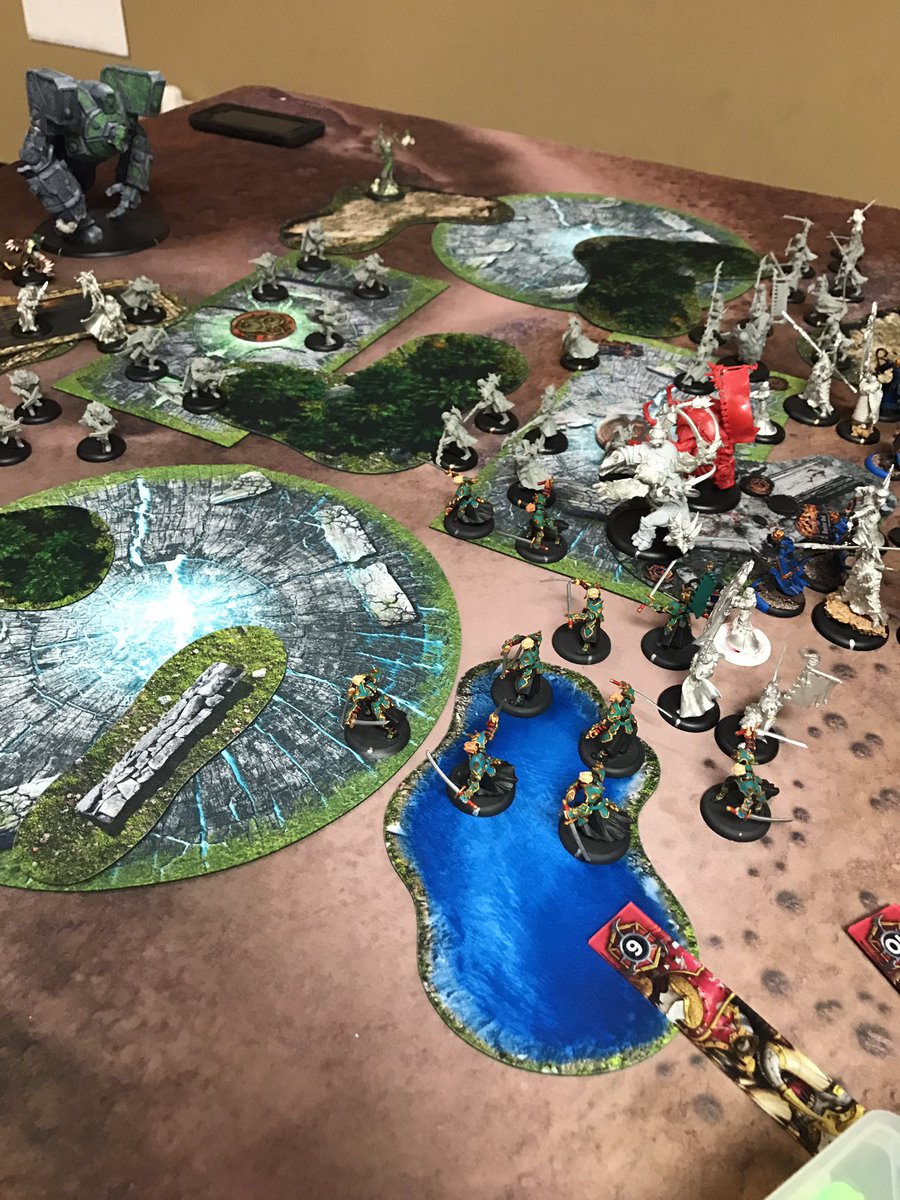 GamePreserve's tweet photo. @privateerpress #CompanyofIron and @warmahordes every Sunday!!! https://t.co/ticM1rxLmT