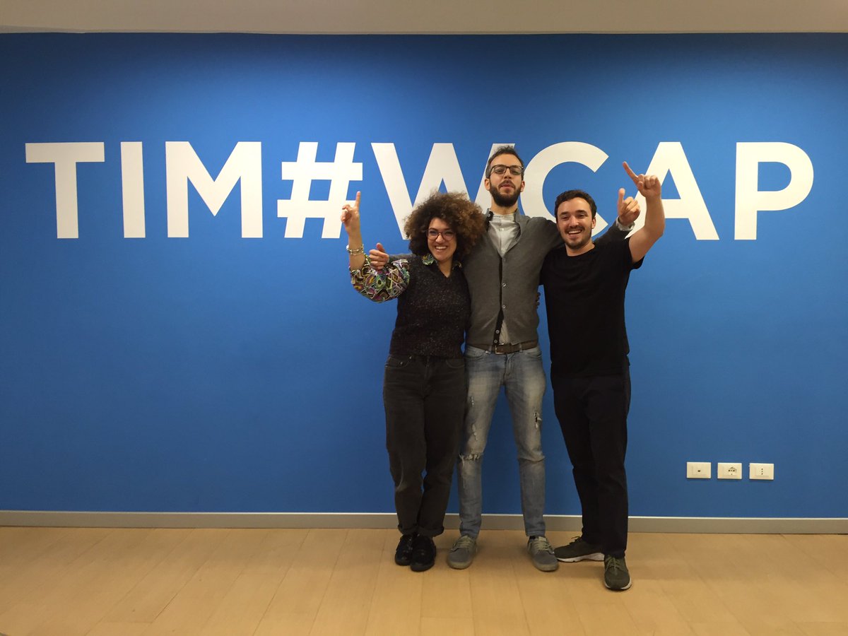 NataleNobile's tweet photo. Finisce @StartupWeekend #swrome17 ... Tanta energia ancora in circolo e una nuova startup al coworking di @timwcap. Benvenuta Human Clan, prima classificata di questo round!!! https://t.co/QDTiHB9QhC