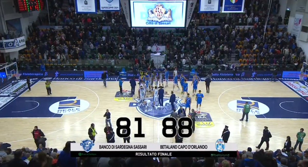 Eurosport_IT's tweet photo. Impresa dell'@OrlandinaBasket che supera la @dinamo_sassari
#Edwads 24 pt🏀
#Ikovlev 19🏀
#EurosportBASKET | https://t.co/yeuDfRYfGo https://t.co/EDasFFQWHb
