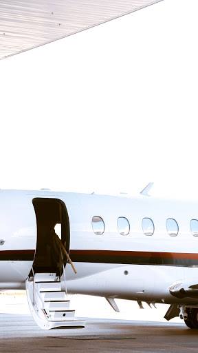 turnberryocean's tweet image. New destinations are in your horizon. Allow the team at Fontainebleau Aviation cater your departure. #FlyFamously