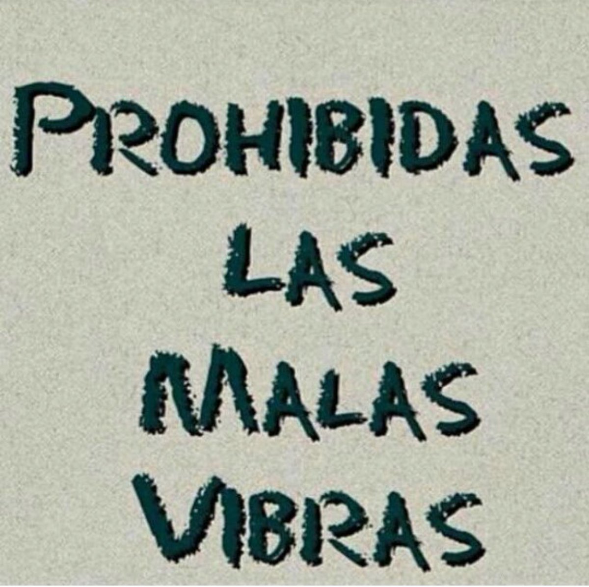 KarenUribe15_'s tweet photo. 🚫 https://t.co/MM9JnAVesr
