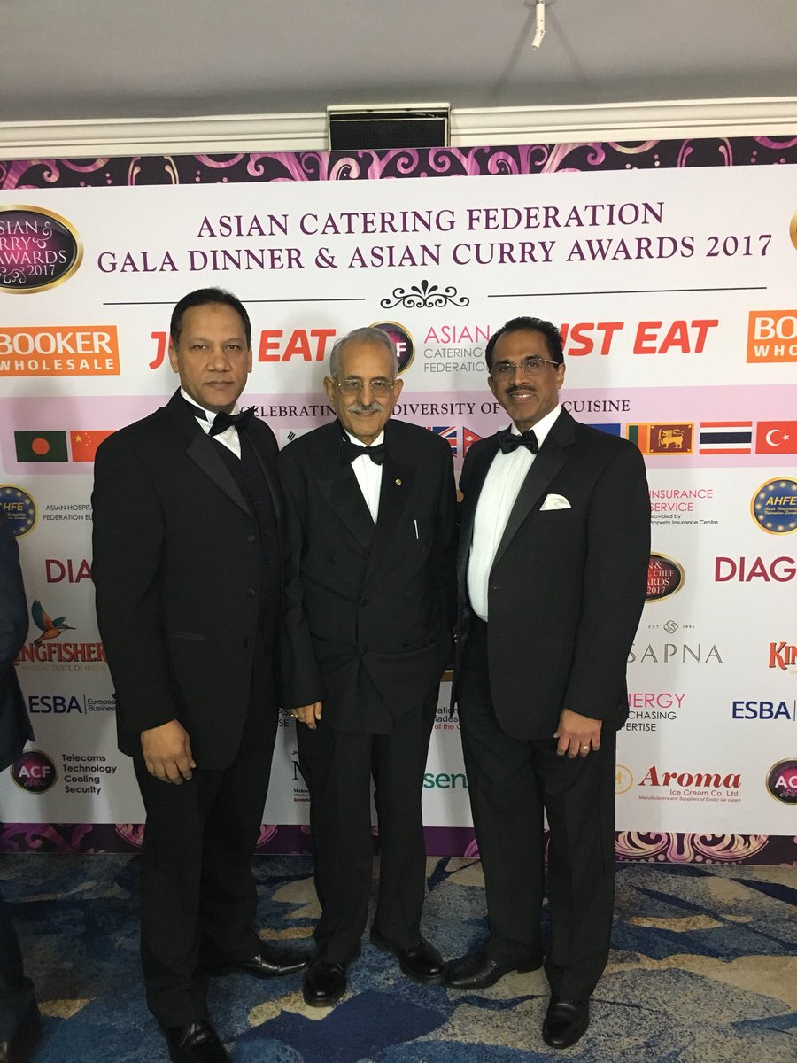 FrankTSequeira's tweet photo. @AsianCurryAward #goabeer having a great time https://t.co/bqUzKhQRJZ