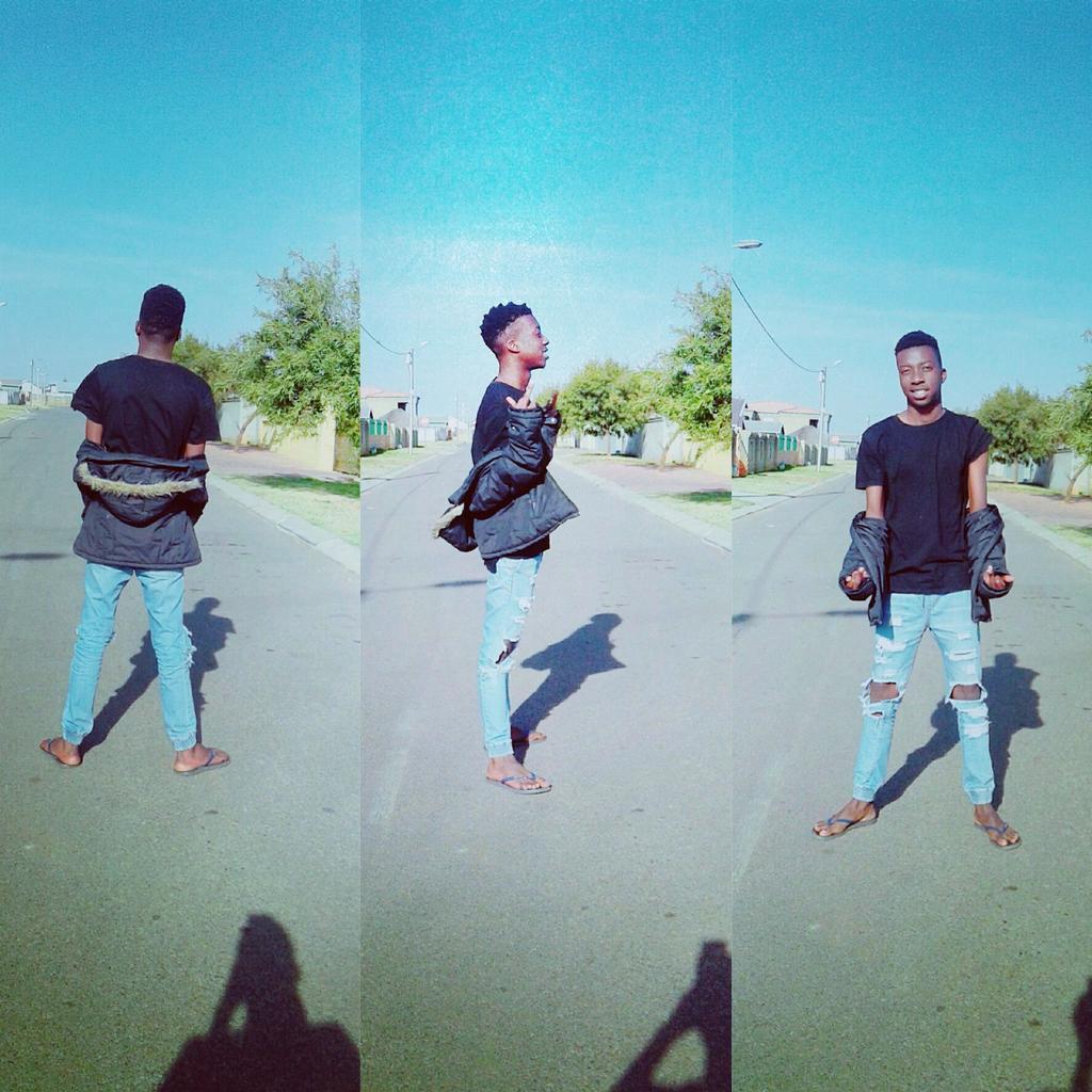 GoldenStarBoy6's tweet photo. Missin Joburg Already Nxa!!
-
#NiceLifeProblem https://t.co/SvQPuVFR9u