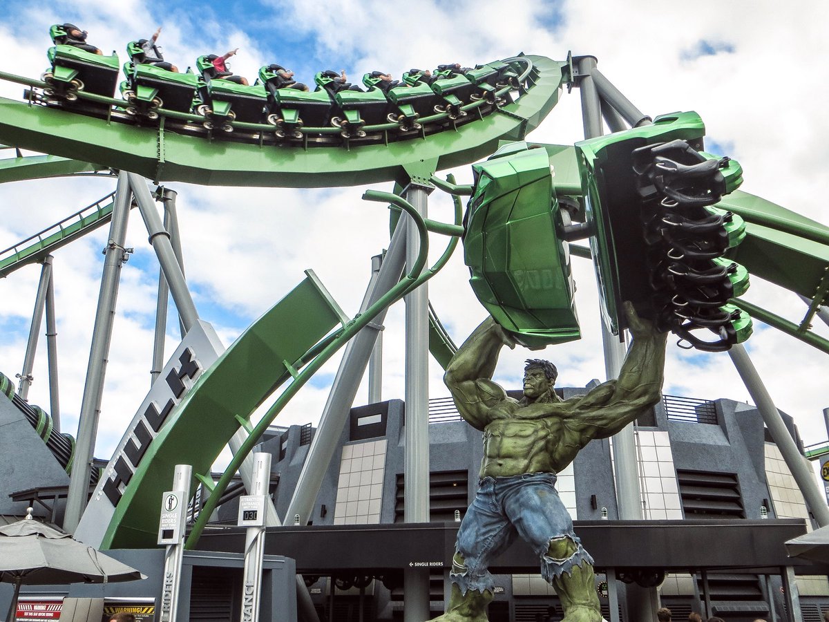 davidjsiggers's tweet photo. Had to have yet another go on the Hulk Ride at @UniversalORL 👍😊👍😊 https://t.co/JunN49wAMq