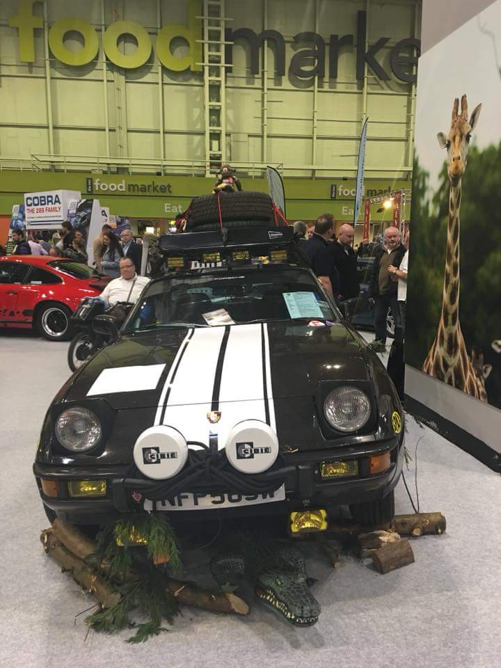 PerformanceDw's tweet photo. Some lovely cars at the show today #NECClassicCarShow #necclassicmotorshow #NECClassic https://t.co/nb4YJOgXPL