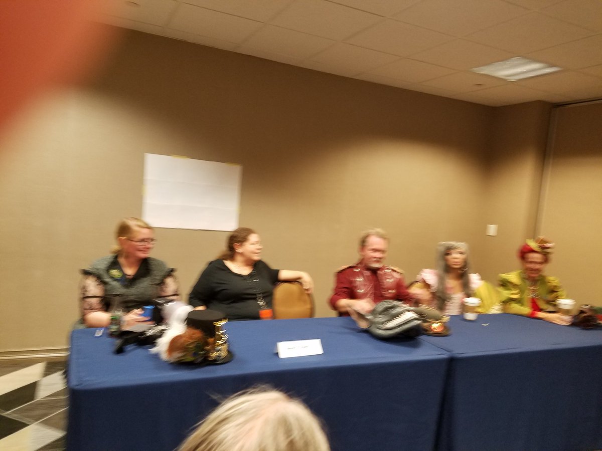 dianadomino's tweet photo. Capes equal villainy panel at #TusCon44 - getting our bad guy on... miahahaha https://t.co/FJvNoEmO8T