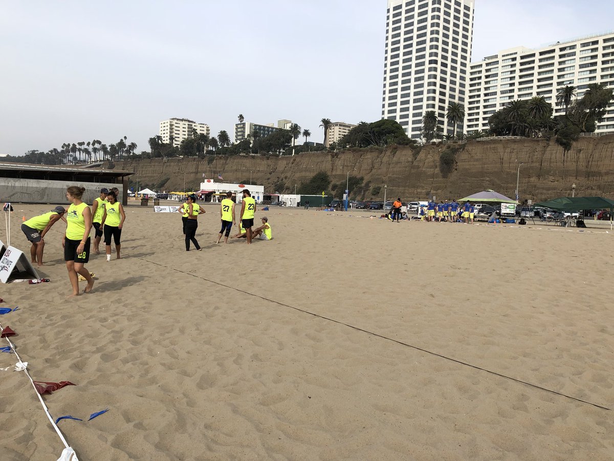 usbeachopen's tweet photo. No Tsu Oh takes half 7-4 on Daiquiri Dorks https://t.co/3X1Z0JS1RG