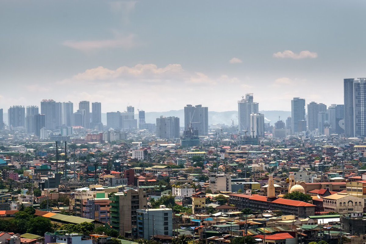 WHO's tweet image. #AirPollution kills more than 6.5 million people worldwide every year. Countries that take action to mitigate #ClimateChange will see an immediate impact on health bit.ly/2jbAI5d #COP23