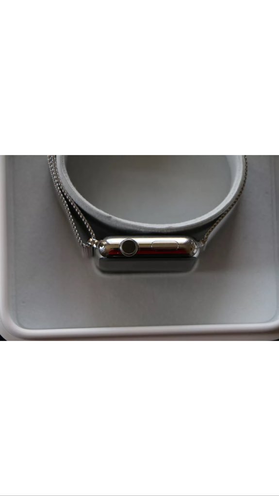 applemag_net's tweet photo. ⌚️Apple Watch 42mm Stainless #Apple #Applewatch #iwatch #apllewatch2 #applewatch3 #watch #watchos https://t.co/NHnAH0sEKc