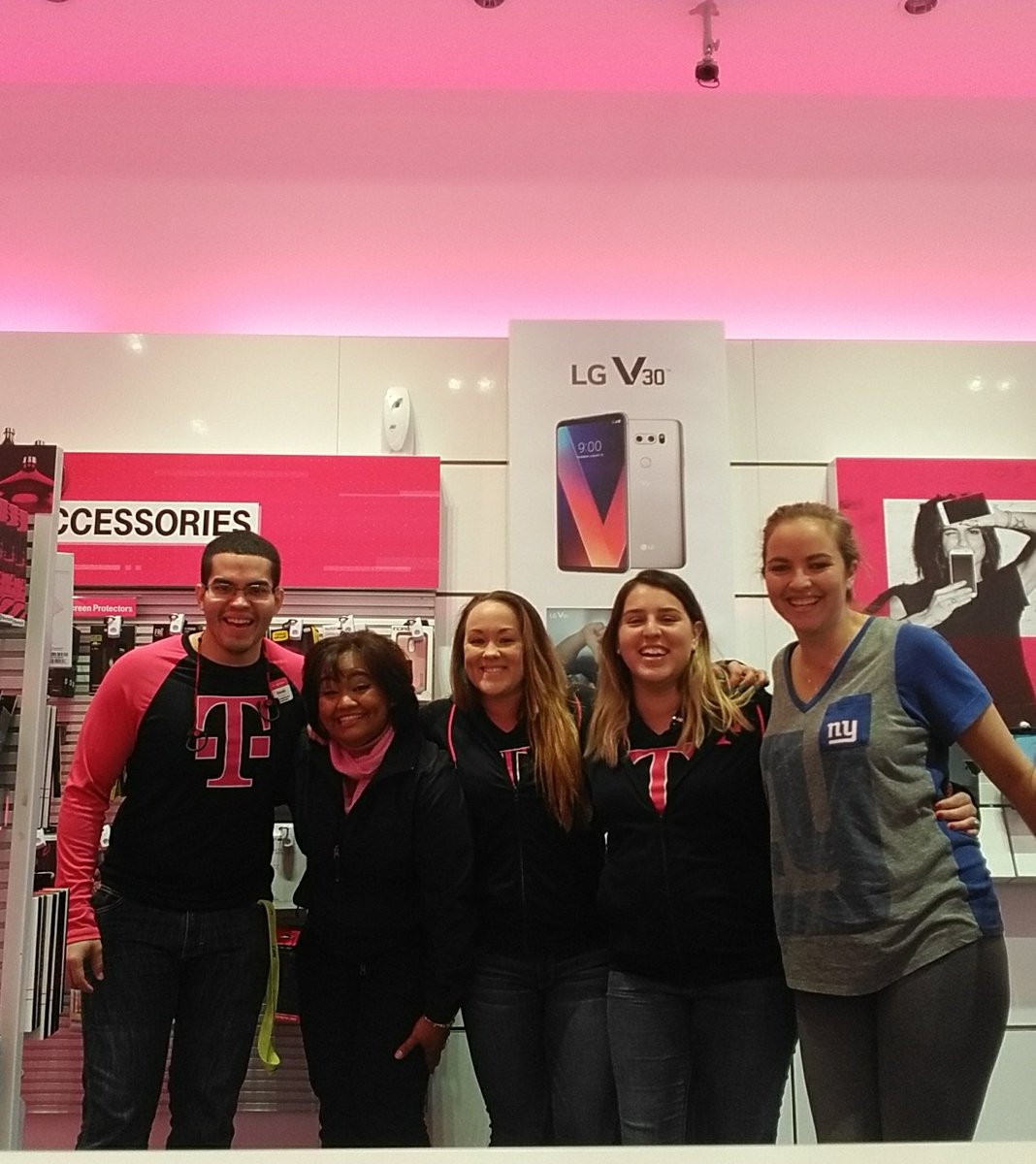 tmayes1002's tweet photo. Awesome Launch party this morning! So thankful for a great and eager Team! #Nestsecurity #T-Mobile https://t.co/QH12nkjjQ6
