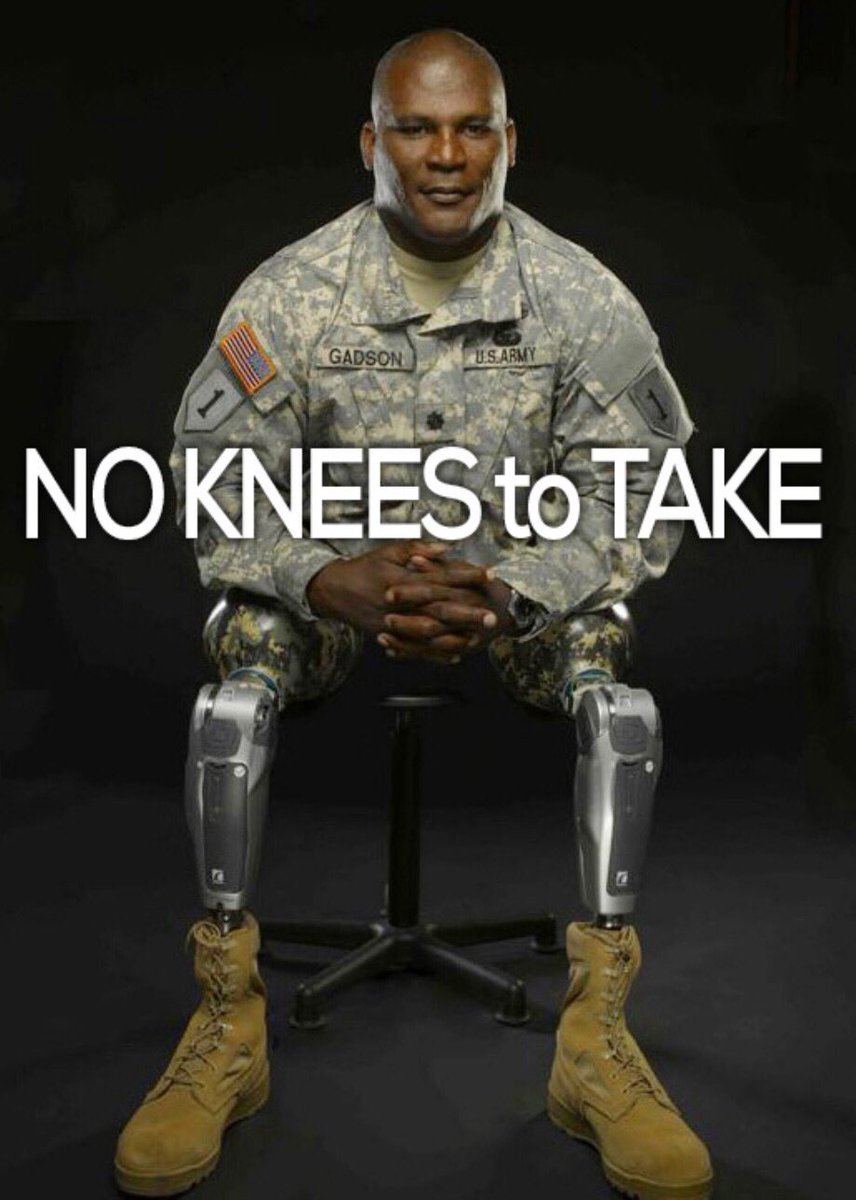 IAmAndge2's tweet image. Folks like this is #WhyIStand @NFL #VeteransDay2017