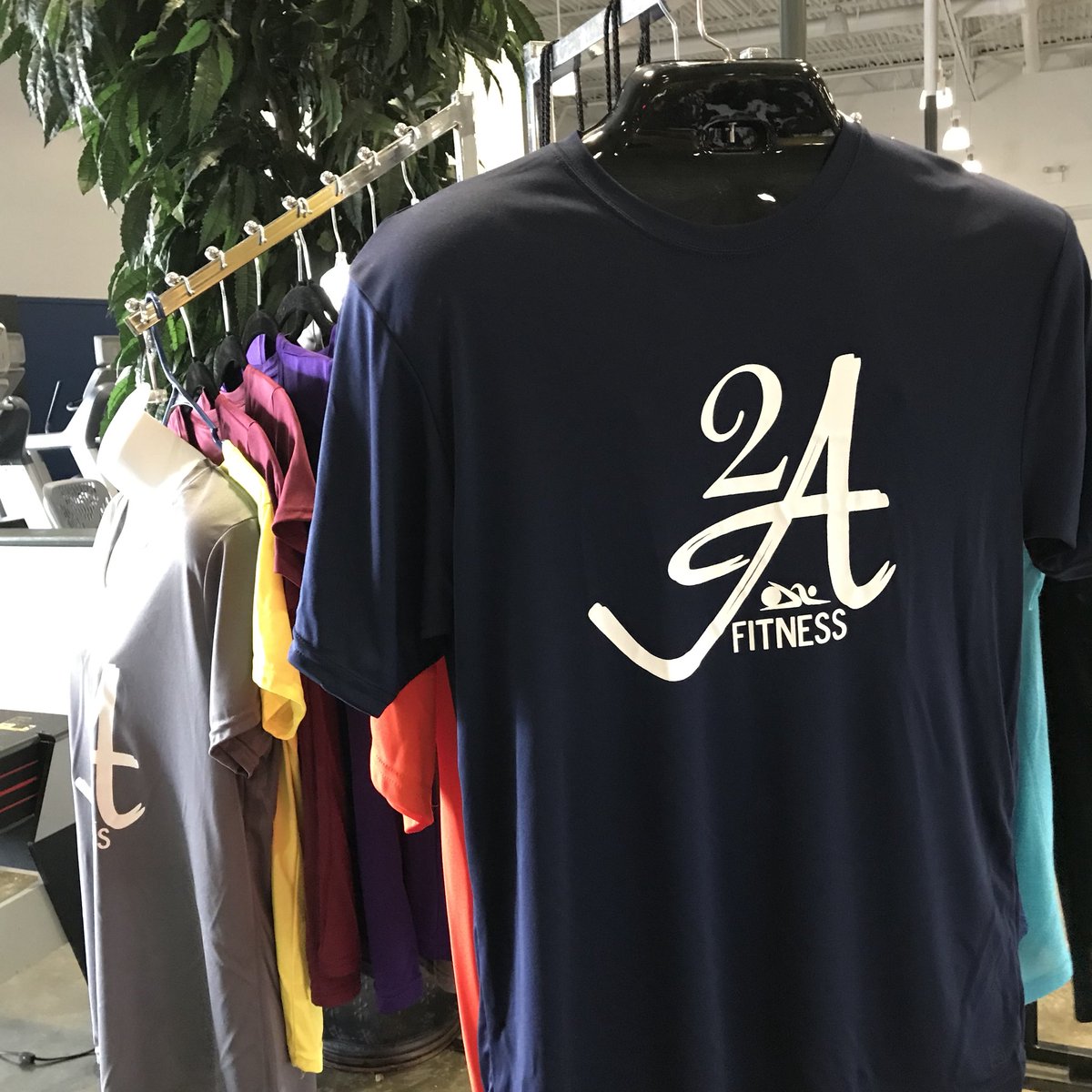 2AFitnessTV's tweet photo. What would you say if we told you
2A Fitness Gym has membership packages as low as $15 per month? 😏😏😏😱 #InboxUs #MyASU https://t.co/brhOBk73P1
