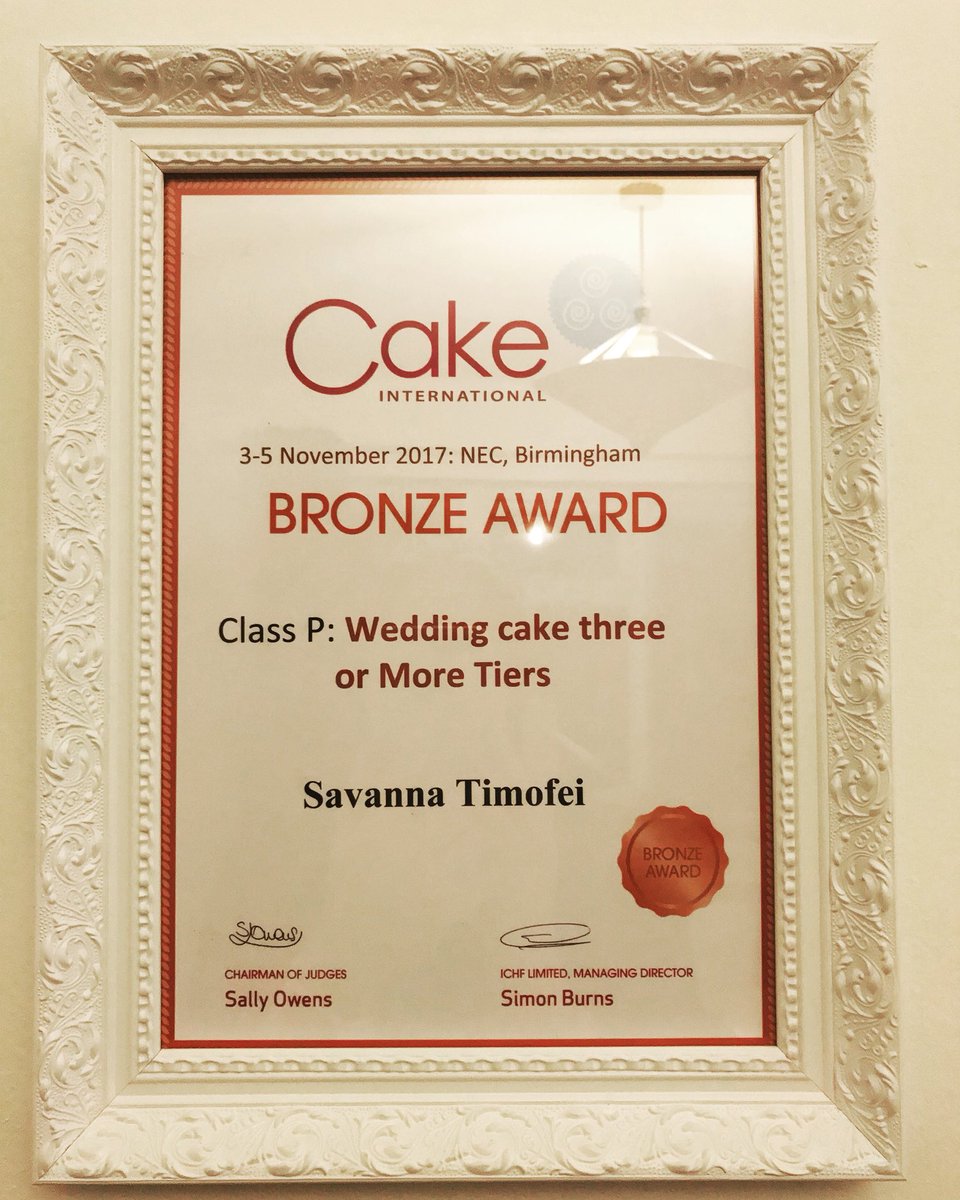 SinfullyD's tweet image. #cakeinternational bronze award 🥉😊