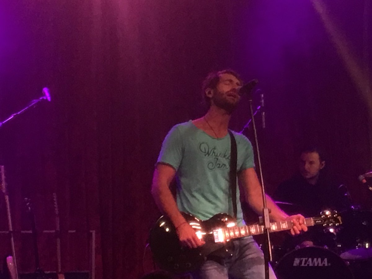 patcush's tweet photo. @RyanHurd loving his fiancée @MarenMorris!! Awesome!! https://t.co/zdGHAjpC6J