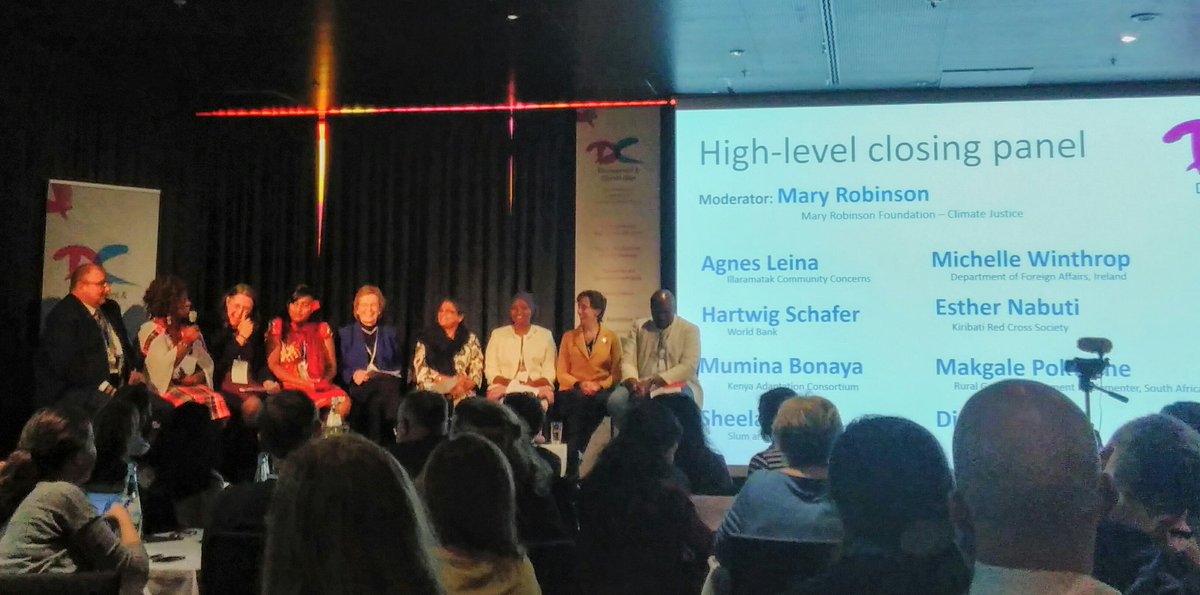 Caroline_teP's tweet photo. Powerful closing panel at #DCDays17, emphasising the need of knowledge and participation of local communities in climate programming and policy making #COP23 https://t.co/sPX18pce9Z