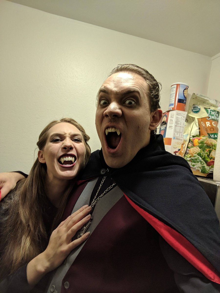berkpick's tweet photo. Got to celebrate Halloween, a little late because of haunt but got there eventually.
#StillABetterLoveStoryThanTwilight
#Vampires
#Late #halloween
#Belated
#party
#Cosplay
#Costumes
#ActorsHavingFun
#teeth
#monsters
#littlemonsters
#Monstermash
#dracula
#horror
#Makeup https://t.co/jV0O6e0WVj