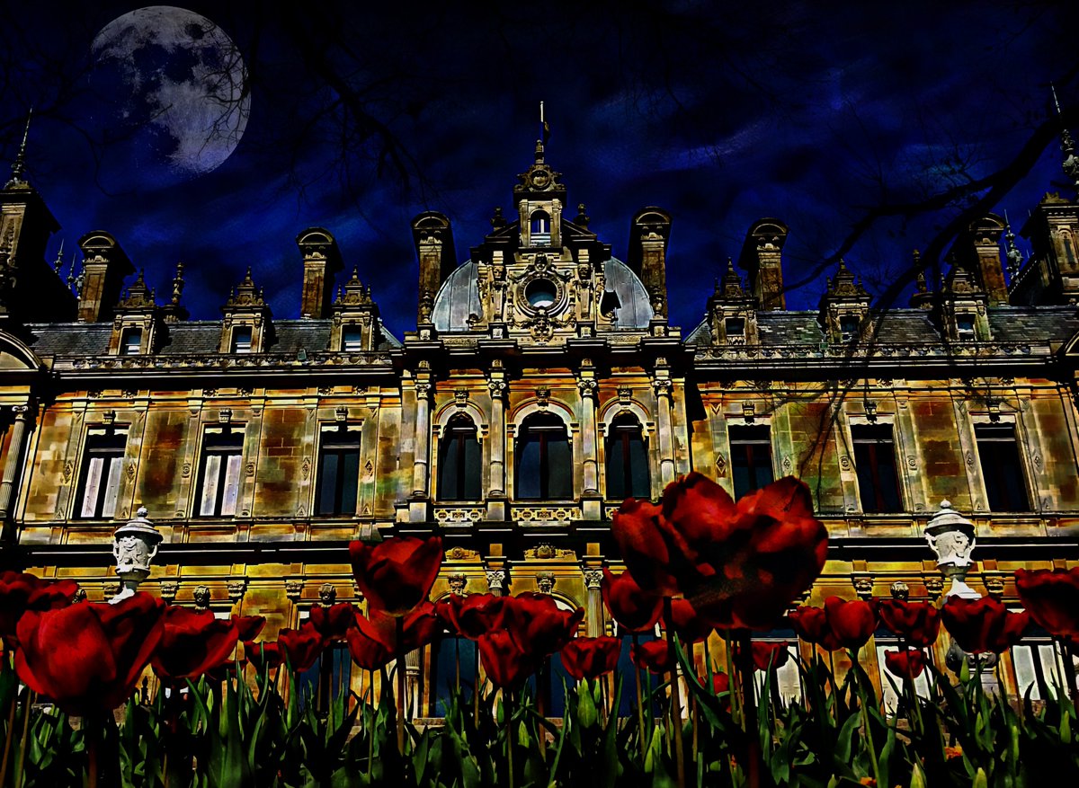 mijkra1's tweet photo. #Waddesdon Manor by Mijkra @WaddesdonManor @nationaltrust @BucksLifeMags #art #artwork #Buckinghamshire
https://t.co/WXLa4FUFQ8 https://t.co/YXAa9bG03a