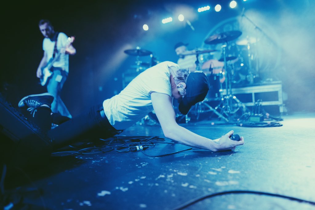 ASITISofficial's tweet photo. #okayUK starts in just under 4 months. Shows will sell out. 

9/3 Nottingham Rescue Rooms
10/3 Manchester Academy2
11/3 Glasgow Garage
13/3 Birmingham Institute2
15/3 Cardiff The Globe
16/3 London KOKO.

Tix - https://t.co/bpU7ESWNJT 

📷: @LilyyPearl https://t.co/Z88sPZZjc4