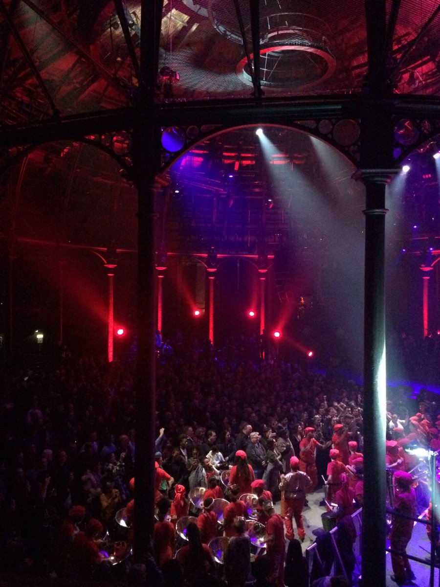 RoundhouseLDN's tweet photo. Alternatively watch on @YouTube for live stream of #OnMass right now > https://t.co/IZonbG9PJM https://t.co/ZbszgTfOnY