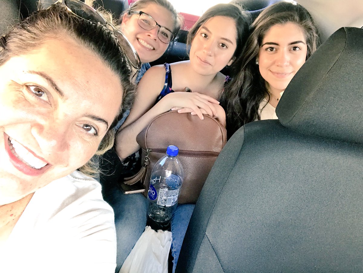 marianpachecomx's tweet photo. Ya nos vamos #Veracruz , ahรญ te vamos #CDMX ๐๐๐๐ป #RoadTrip #ConductorVIP ๐๐ป https://t.co/q4LIaikAu1