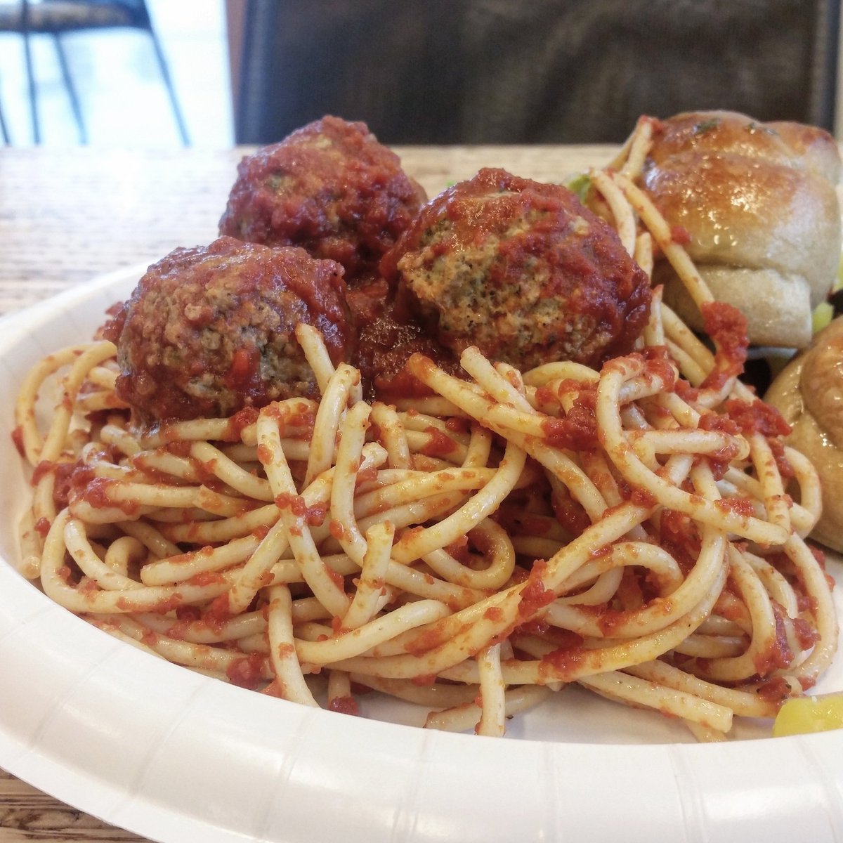 berentassured's tweet photo. Thanks to Mario's Pizza for providing us with lunch! It was delicious! 

#RentAssured #WomenInTech #SWTriad #StartUpWeekend #App #RealEstate #Rent #Landlords #Entrepreneurship #sharktank #elonmusk #techstars #flywheelcowork #yummy #food #spaghetti #mariospizza https://t.co/wRPEOwgqxG