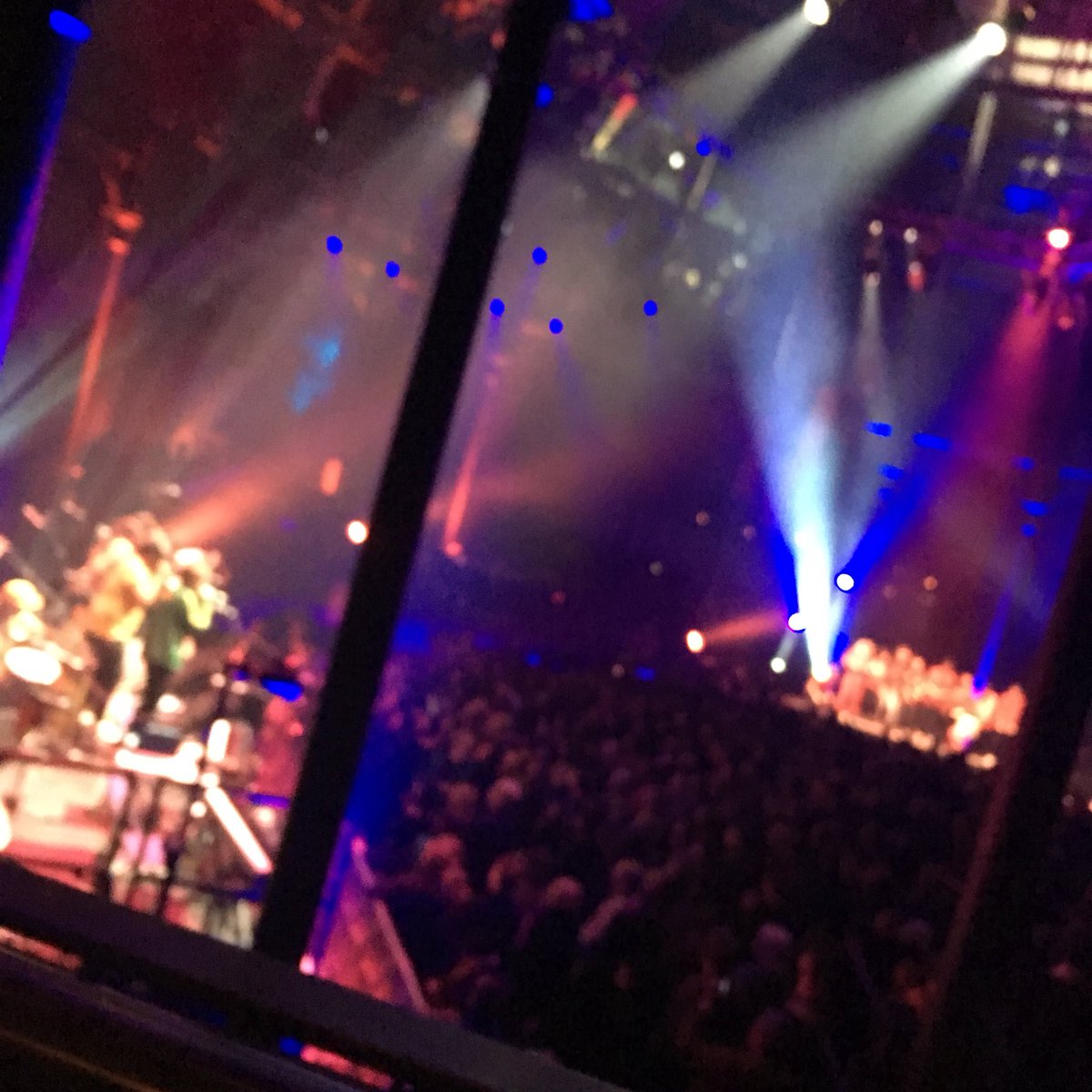 josieverg's tweet photo. Learning how to sing #OnMass with the magnificent @angeliquekidjo and ensemble incl. @KinetikaBloco crew!
Thanks @RoundhouseLDN and wishing you were here @SarikaUnadkat 🎶🎺🥁 https://t.co/5B8SoaQqHX