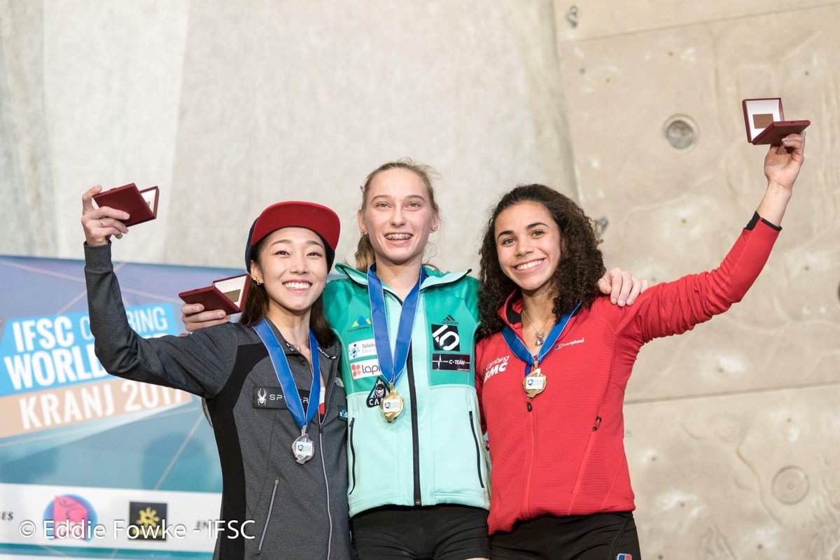 Mollytheclimber's tweet photo. Speechless! First World Cup podium 😨🥉 Thanks everyone for the support! 💞 https://t.co/uipaj0b1we