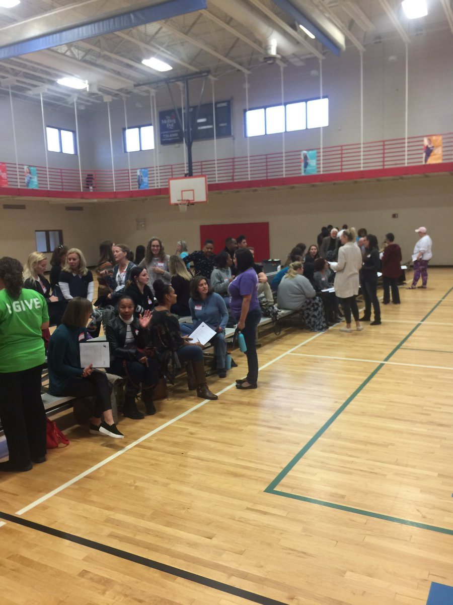 drubelli's tweet photo. Happy Staff Meeting #ymcaofcolumbia #NorthWest #allstaffmeeting https://t.co/t6pgwbxcpi