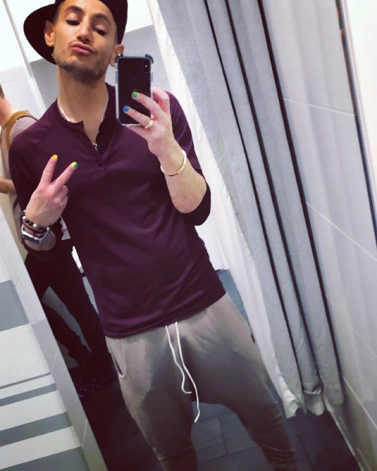 ashleymac31's tweet photo. Hello gorgeous 😍🔥💪🏼🚴🏻‍♂️
@FrankieJGrande 
#SoulCycleDoesABodyGood 
#SundayFunday #GoGrande https://t.co/GLUMYot8oQ