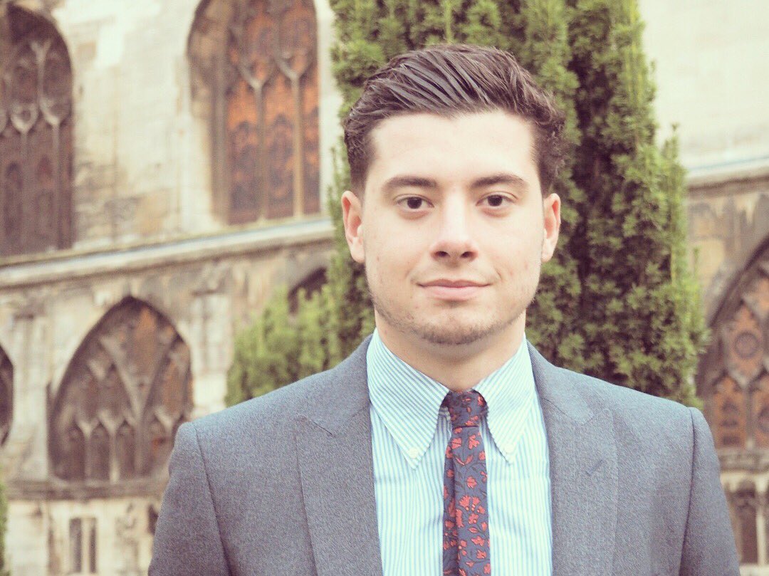 dombarrow's tweet image. Long weekend celebrating graduation from the @uniofglos 🎓