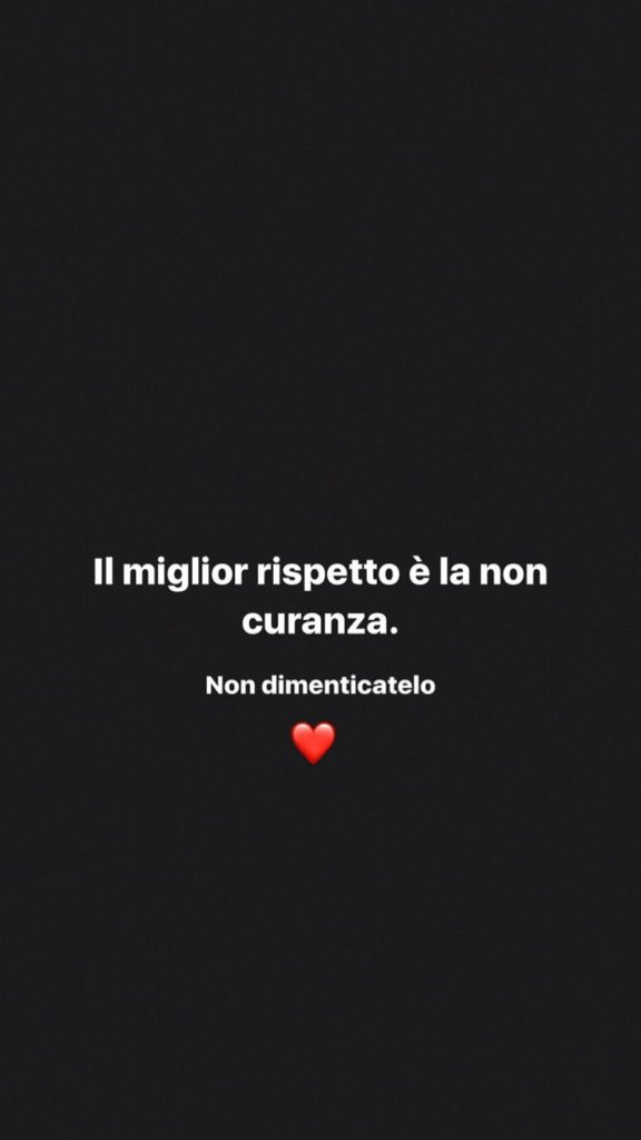 tosky9088's tweet photo. Prezioso ๐ค#uominiedonne #clalex https://t.co/DpEi04RWRI