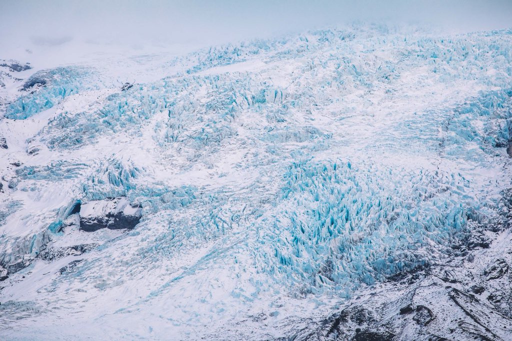 bracehemmelgarn's tweet photo. Glaciers are pretty rad. #Iceand https://t.co/5L7068yoV5