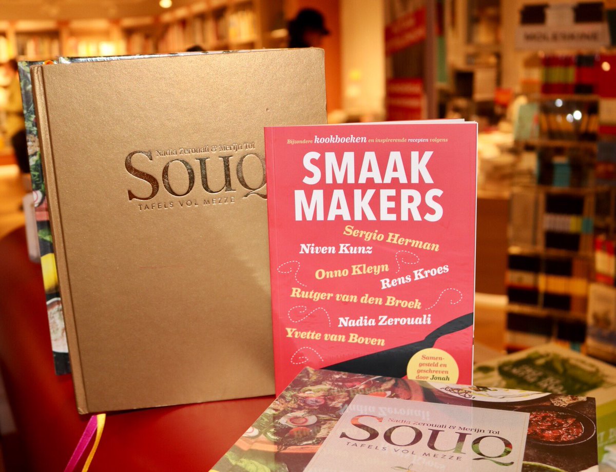 Kookboekenweek (@kookboekenweek) on Twitter photo Heb jij het Kookboekengeschenk 'Smaakmakers' al gelezen? Bevat een recept van prijswinnaar van #HetGoudenKookboek <a href="/NadiaZerouali/">Nadia Zerouali</a> !! 🥂😁#rennaarjeboekhandel Heb jij het Kookboekengeschenk 'Smaakmakers' al gelezen? Bevat een recept van prijswinnaar van #HetGoudenKookboek <a href="/NadiaZerouali/">Nadia Zerouali</a> !! 🥂😁#rennaarjeboekhandel