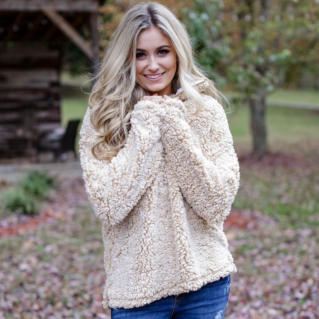 northandmainga's tweet image. Sunday snuggles in our newest pullover. 🙌🏻 #NMClothingCo #NorthandMain #coldweatheressentials ift.tt/2AyRC1i