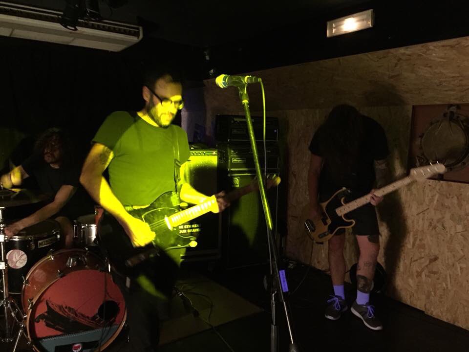 EncapsulatedRec's tweet image. Just saw this @Not_Scientists photo online and... well.... WHERE IS THIBAULT'S HEAD?