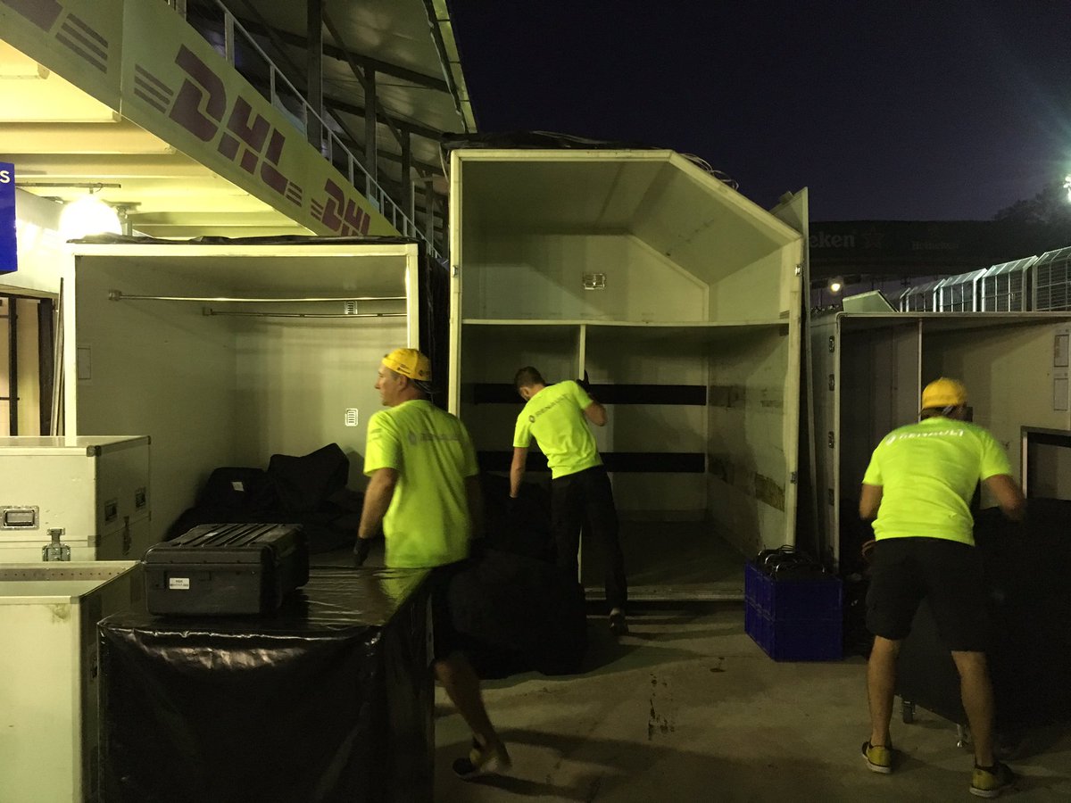 AlpineF1Team's tweet photo. It's #F1PackUp time! Next stop Abu Dhabi!
#BrazilGP https://t.co/78gH8JLVQe