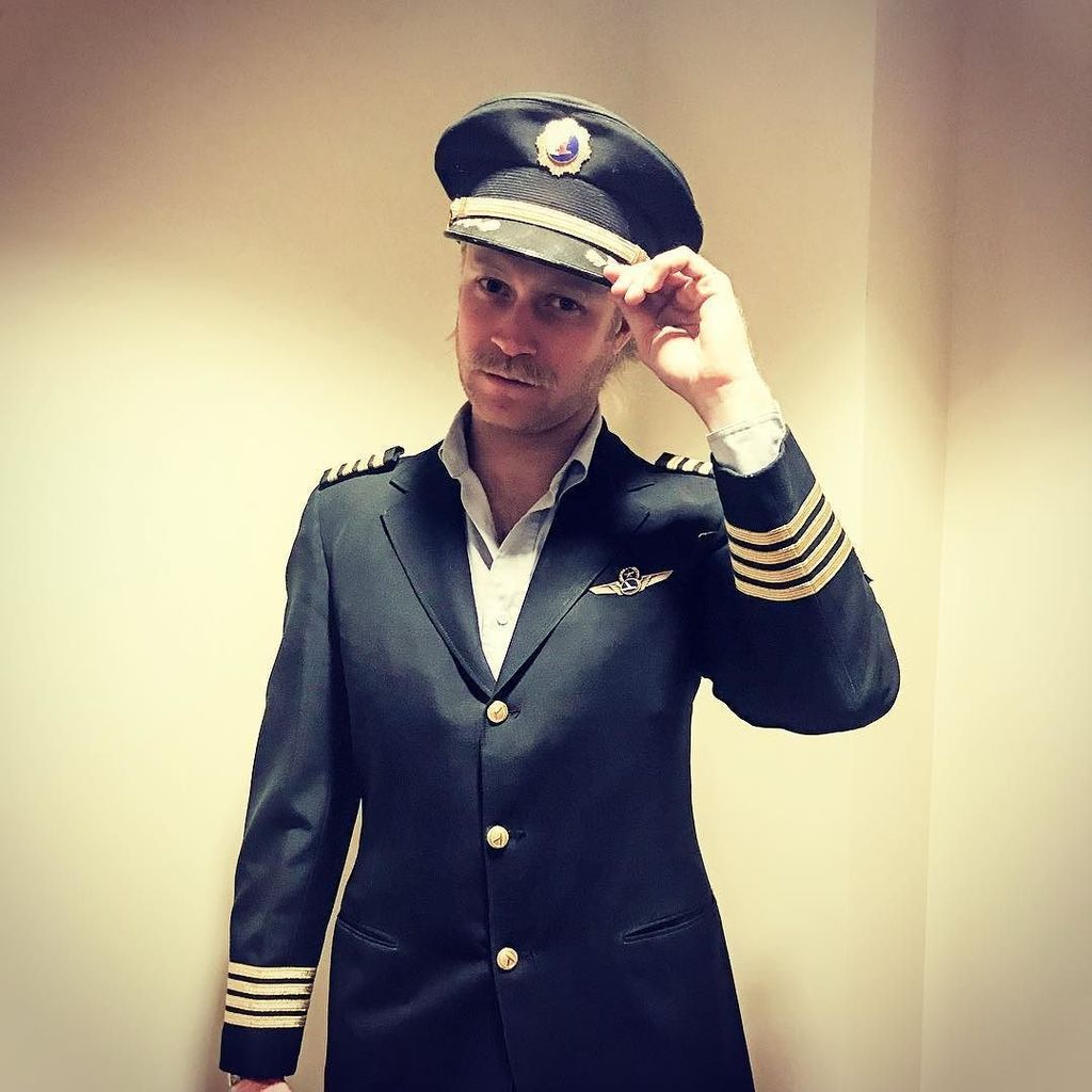 magglz's tweet photo. Hats off you Grandpa #easternairlines #Bill2.0 https://t.co/YQkaEIdwbb https://t.co/ZI3XkRPrbY
