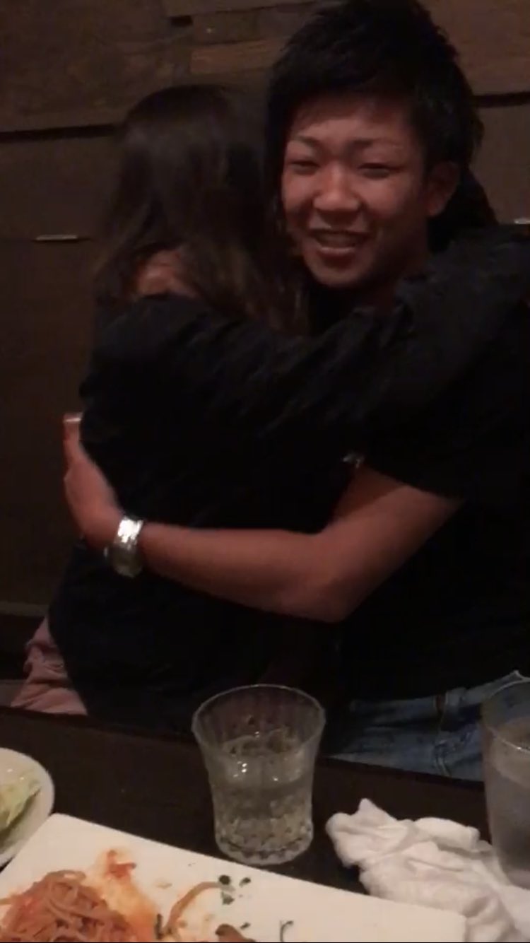 中島悠樹 ゲイ垢 on X: 前橋の居酒屋で未成年の女の子に酒飲ませて手マンする前の状態。 t.co2VKVrPGwl3  X