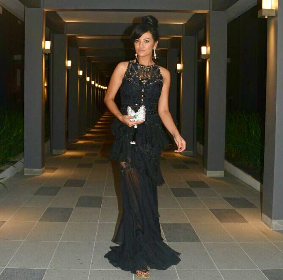 quinnfarah's tweet photo. Ready for Laguna Golf Bintan Invitational & SPH Golf Medal Tournament Award Dinner at Cassia #BintanIsland 🌴✨🎱 All dolled up @dianamputri #DianaCouture 👗 @leciel.design #LecielDesign 💎💍 Thank you @ry_yude for the pictures ✨✨ https://t.co/9epH46SFrL