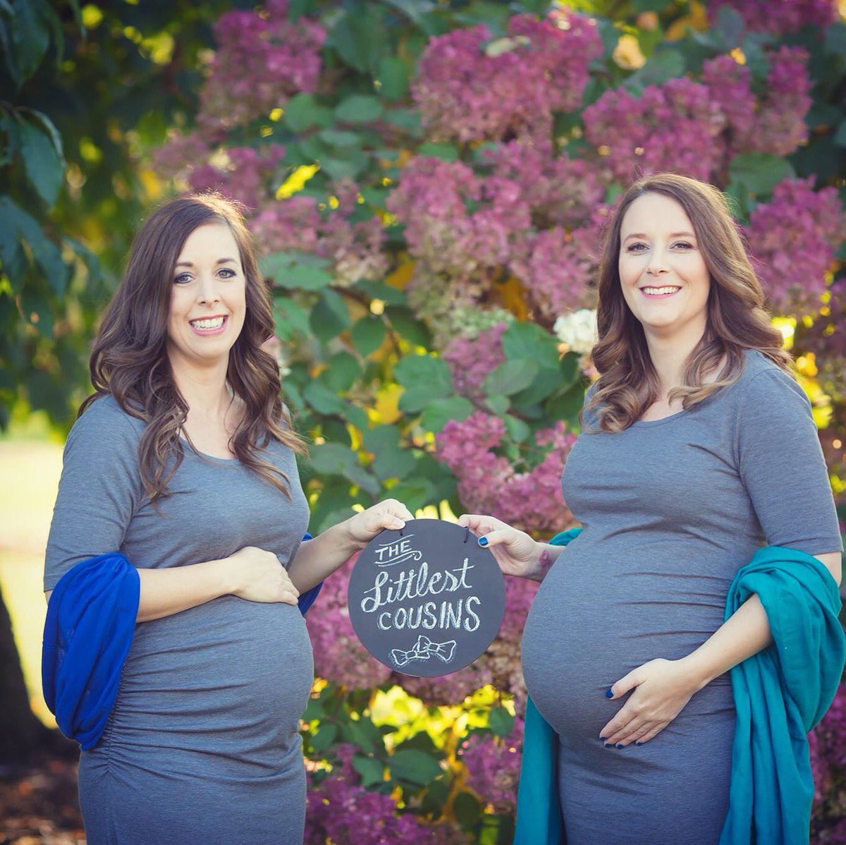 teeni05's tweet image. The Littlest Cousins💙 #bumpshot #besties #pregnantsisters #babyboycousins #23weekspregnant #33weekspregnant #maternity  @MotherhoodMat