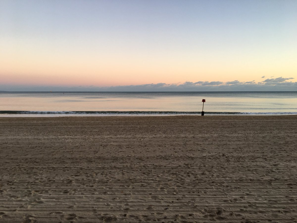 mgrubbstudio's tweet photo. Want to live here? We are hiring. See website for details. #nofilter #design #lighting #job https://t.co/8yWBrjWbKI