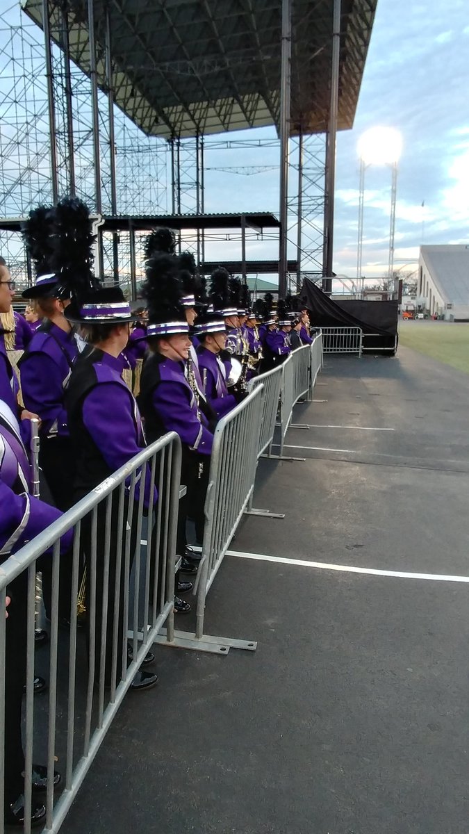 marchingNHS's tweet photo. A great end to a great season! #untilwemeetagain #wearenorthern https://t.co/MTIhwyqu4F