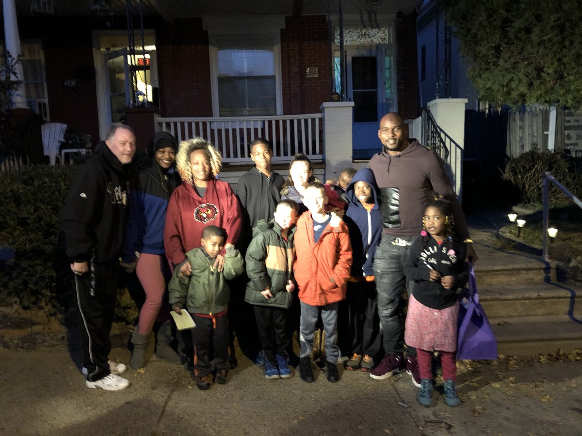 Stop 2 in the books with @NigelBradham_13 in Germantown.