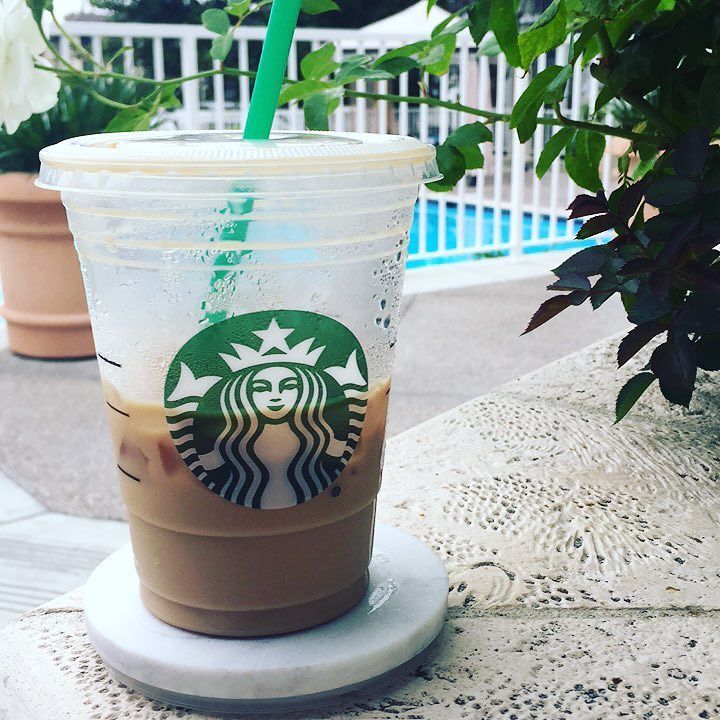 Buy One Get One Free today and tomorrow left from 2-5pm. Ends #November 13th, 2017. #starbucks #sharevent #seasonal #gloomy #versailles #ve…