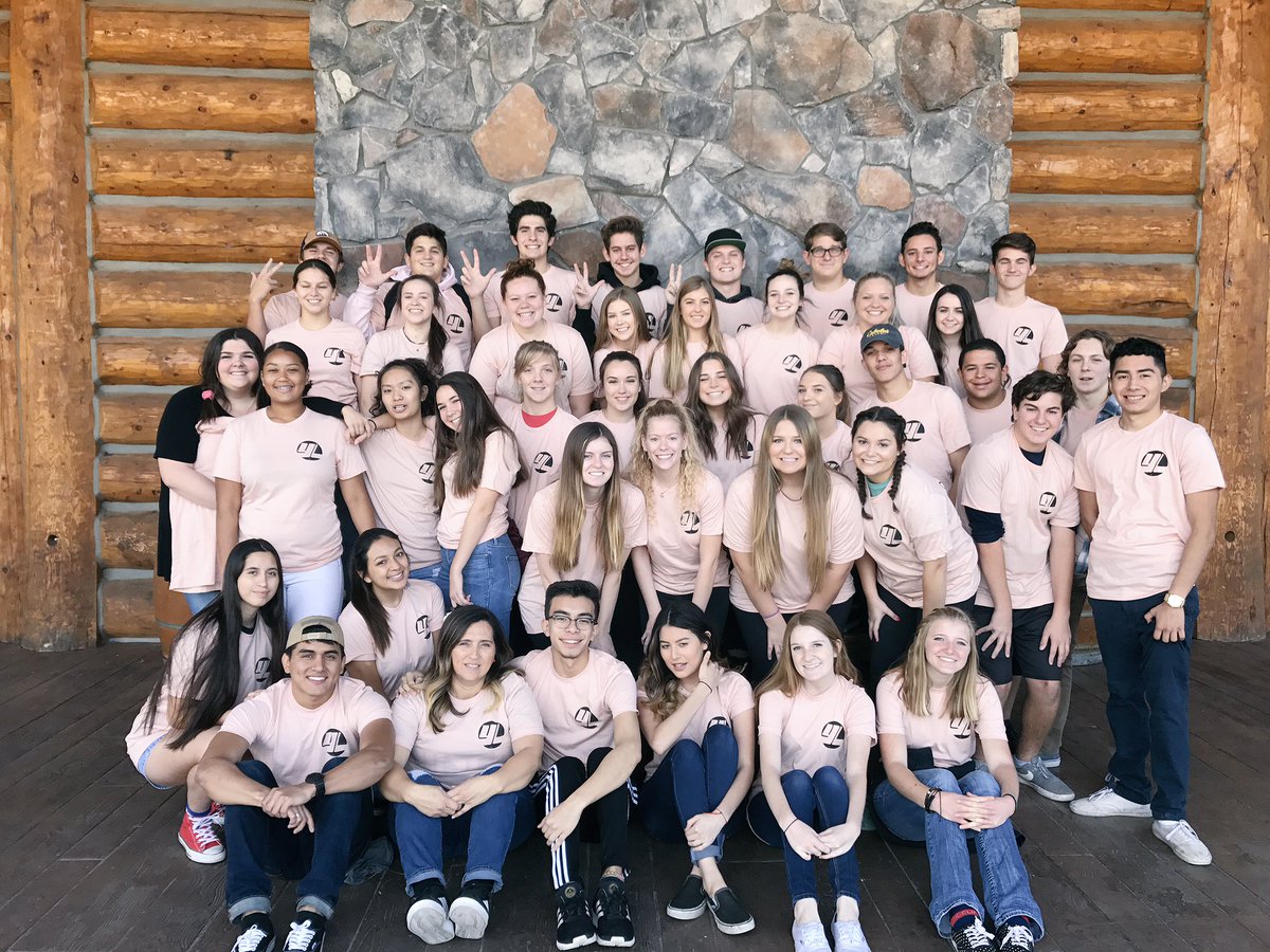 HighlandYL's tweet photo. We had so much serving at Lost Canyon this weekend! &amp; can't wait to go back in 5 days for WINTER CAMP!!! ❄️🌲 https://t.co/IGIXO9lJON