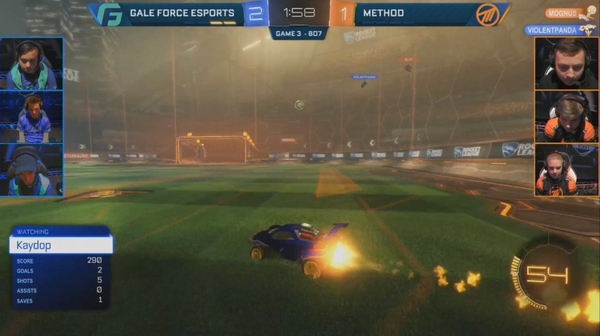 OGaming_TV's tweet photo. Les Gale dominent cette finale des championnats du monde de Rocket League face aux Method pour l'instant ! #OGRLCS
https://t.co/7PXLMpSTKV https://t.co/c8xVhGB4wq