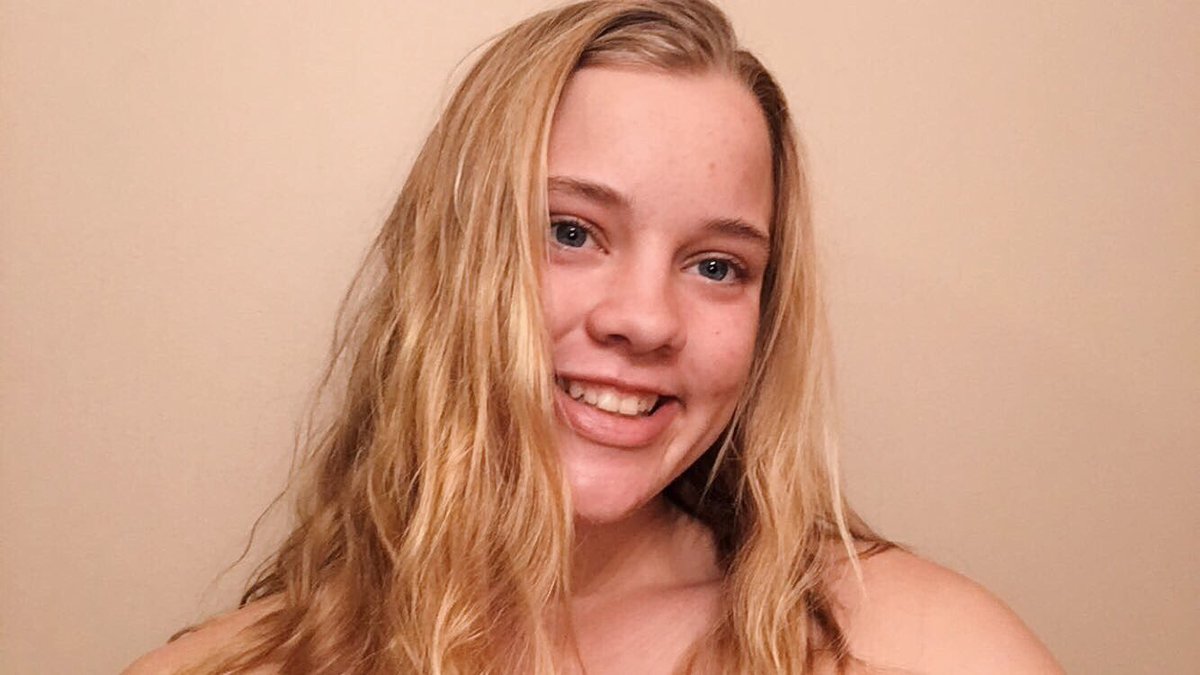 rizza00's tweet photo. fresh faced https://t.co/c1WOjm8ib5
