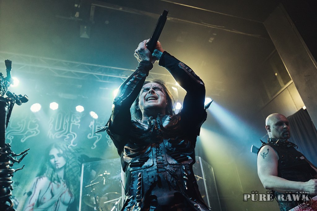 PureRawk's tweet photo. Live!: @CradleofFilth w/ @SavageMessiaH at @MancAcademy 2, #Manchester - 02.11.17 via @JohnGilleese and #NIckSpragg | https://t.co/ZXvhNRzKIX https://t.co/oVCijm1A6B